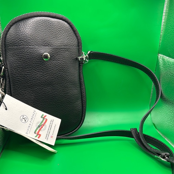 divina firenze italia Handbags - Black Crossbody Bag